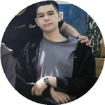 Амир Д.