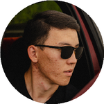 Ескендір Б.