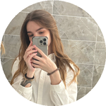 Yuliya S.