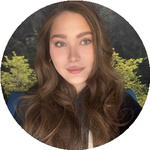 Аяна М.