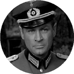 Артур Петр Я.