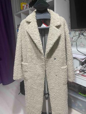 Продам шубку Тедди. Надевала пару раз. Состояние идеальное.