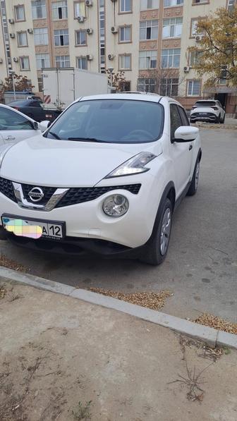 Женщина-водитель для ребенка