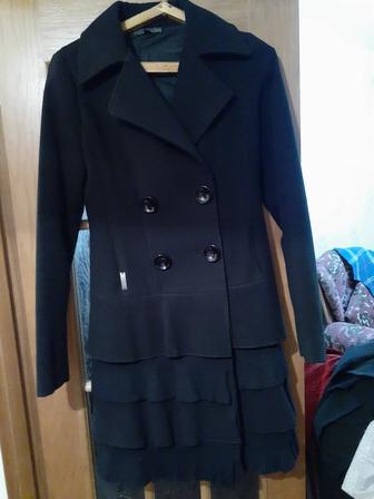 Продам женские куртки