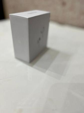 Продам AirPods