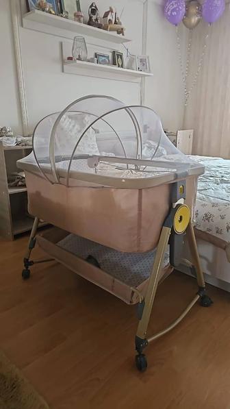 Продам колыбель передвижную