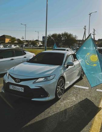 Аренда авто с водителем Camry 75