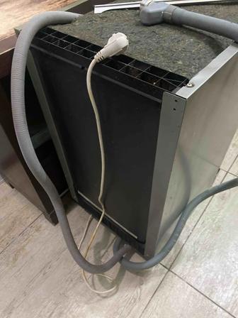 Посудомоечная машинка