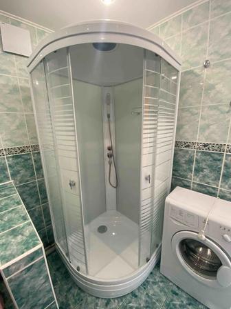 Установка душевой кабины и водонагреватель