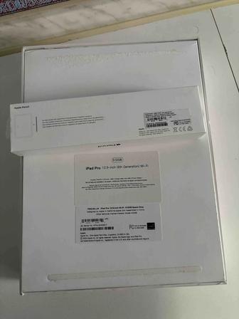 iPad Pro 12.9-inch (6th generation) 512GB Wi-Fi
Apple Pencil (2nd genera