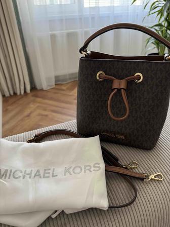 Продам новую сумку Michael Kors