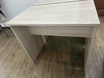 Продам столы 2 шт
