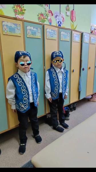 Национальные жилетки