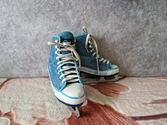 Продам коньки женские