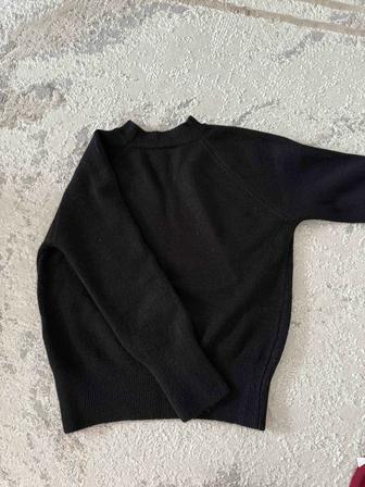 Женская черная кофта