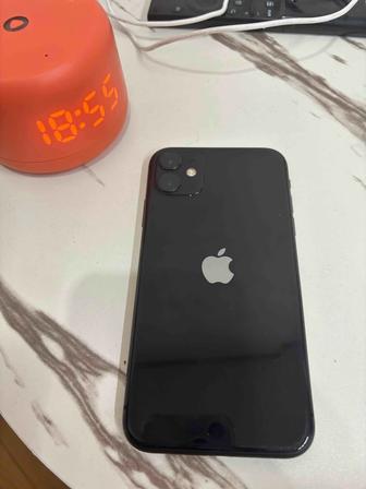 Продам IPhone 11