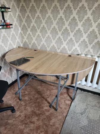 Продам стол