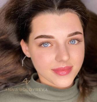 Модели на перманентный макияж бровей