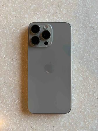 Продаю iPhone 15 Pro Max 256 GB, Natural Titanium