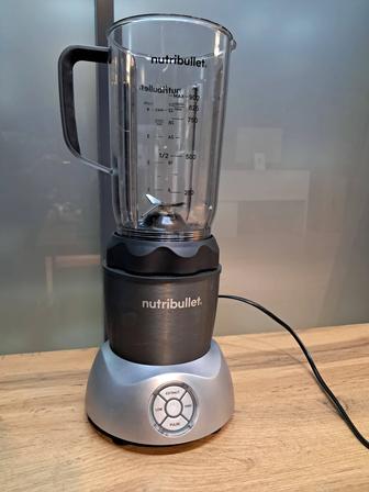 Блендер Nutribullet NB200DG