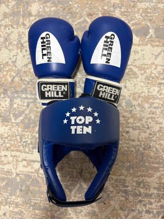 Перчатка и шлем