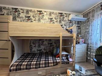 Продам двухъярусную кровать