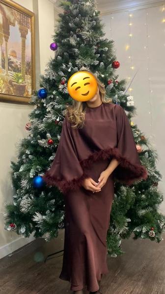 Женское платье