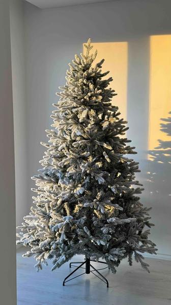 Литые искусственные ёлки премиум качества