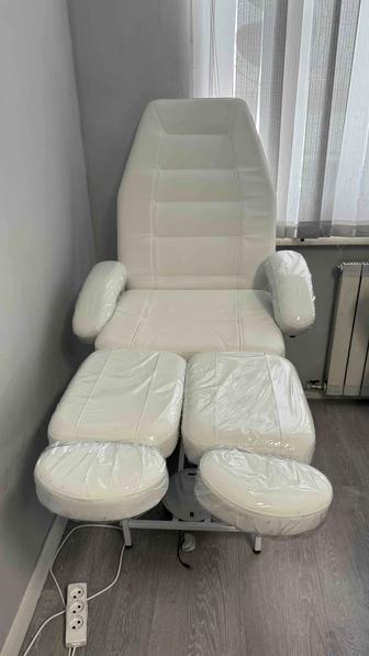 Продам педикюрное кресло
