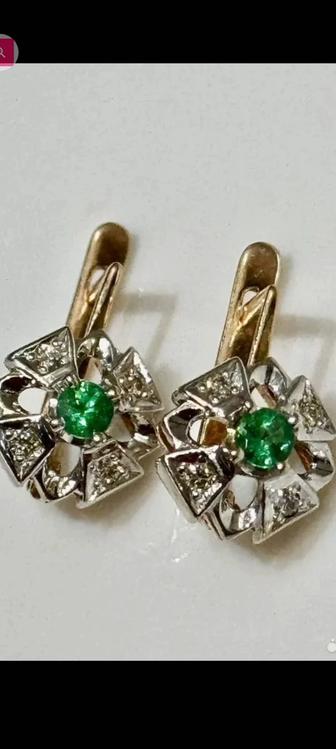 Продам золотые серьги с бриллиантами и натуральным изумрудом