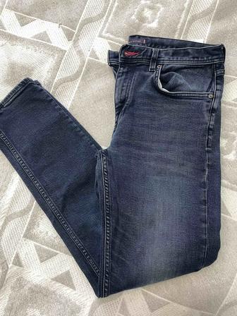 Продам мужские джинсы Tommy Hilfiger
