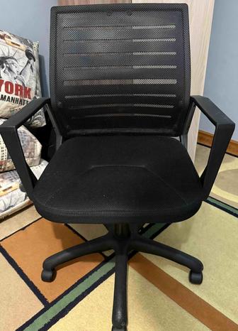 Кресло офисное ZETA