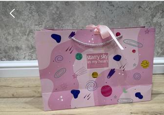 Подарочный пакет