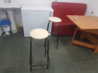 Продам барные стулья