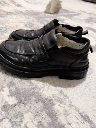 Срочно продам мужские ботинки сапоги