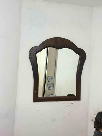 Айна және комод сатылады