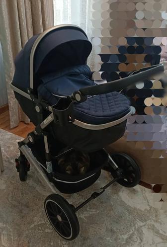 Продам детскую коляску Ining Baby