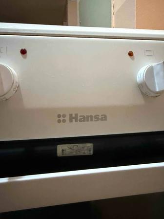 Продам кухонную плиту Hansa