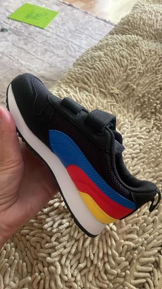 Продам кроссовки, новые , Puma