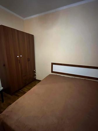 Кровать и шкаф продам