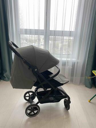 Коляска Cybex Eezy S Plus 2
