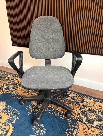 Продам кресло