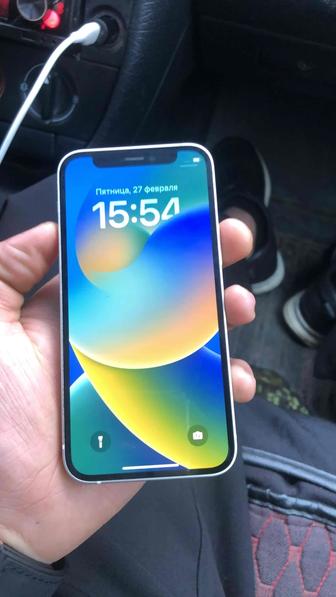 Продается айфон 12мини