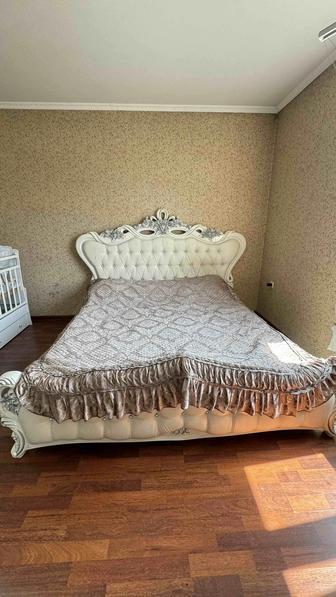 Спальный гарниртур продам