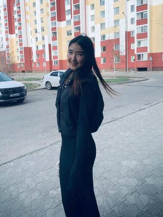 Официант / официантка