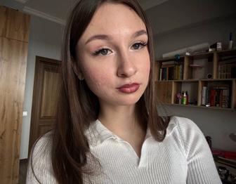 Официант / официантка