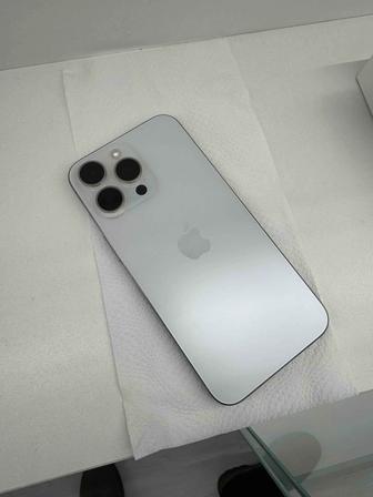 Продам iPhone 15 pro max 256