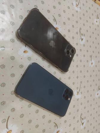 Продам 12 про 256гб в хорошем состоянии и айфон 13 256гб в нормальном сост