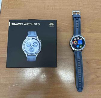 Продам смарт часы Huawei Watch 5