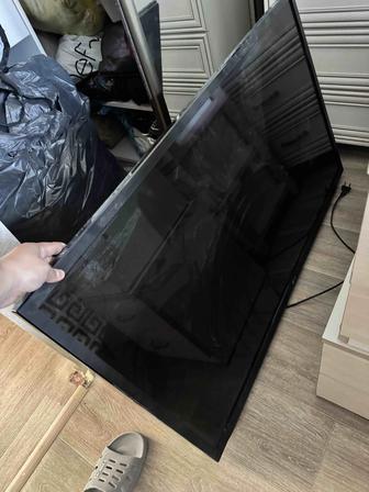 Продам телевизор, диагональ 125 см, телевизор идет без интернета